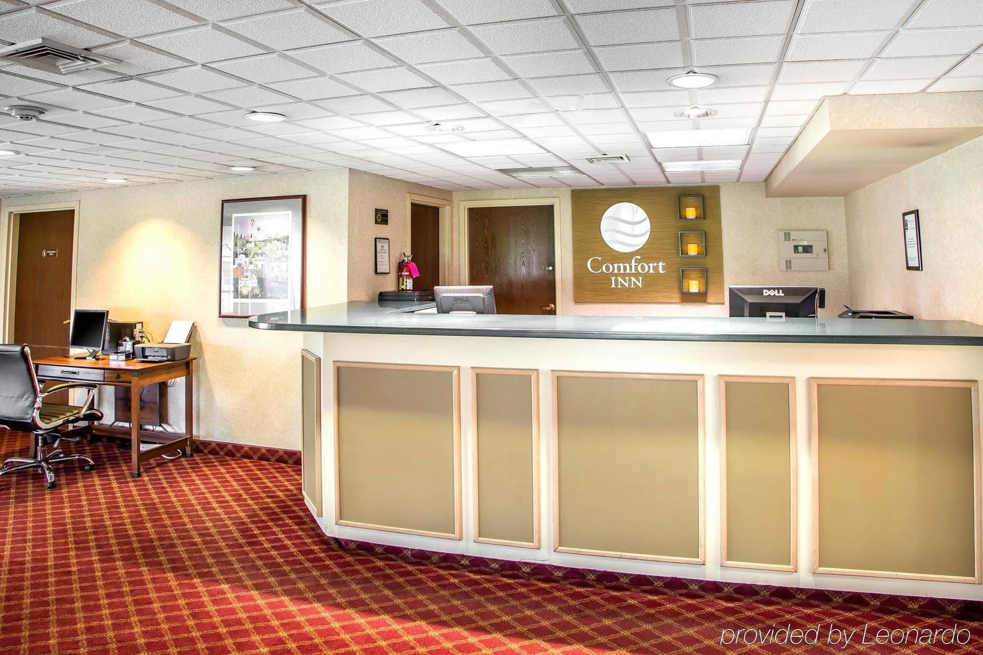 Super 8 By Wyndham Chambersburg I-81 Hotel Buitenkant foto
