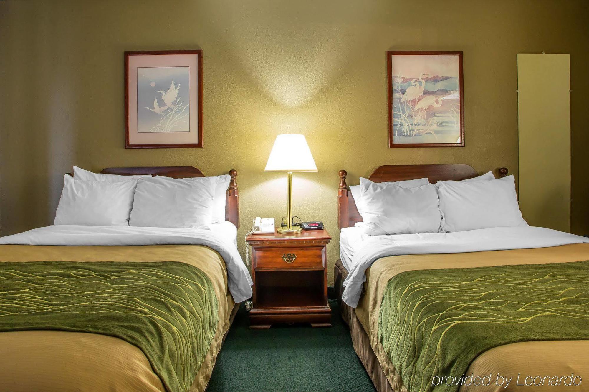 Super 8 By Wyndham Chambersburg I-81 Hotel Buitenkant foto